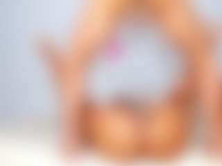 Cloe-World1's Live Sex Cam Show