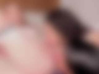 Cloe-World1's Live Sex Cam Show