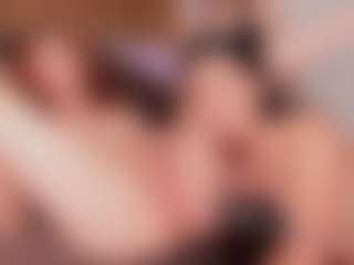 Live cam show with Cloe-World1 - Lovense Teen (18+) on livesuperchat.net