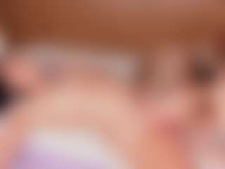 Live cam show with Cloe-World1 - Small Tits on thefappeningchat.com