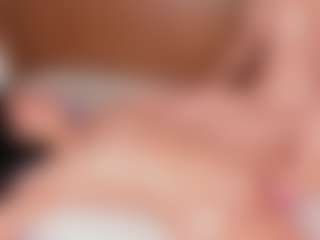 Cloe-World1's Live Sex Cam Show