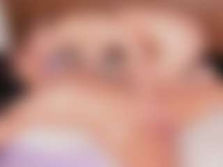 Cloe-World1's Live Sex Cam Show
