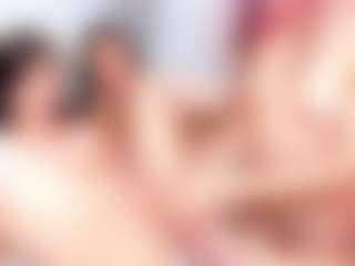 Cloe-World1's Live Sex Cam Show