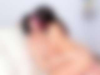 Cloe-World1's Live Sex Cam Show