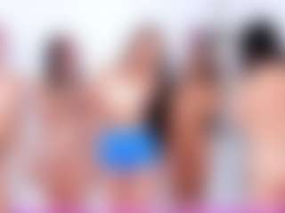 Cloe-World1's Live Sex Cam Show