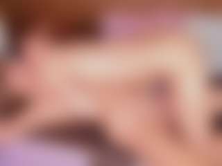Live cam show with Cloe-World1 - Lush Teen (18+) on x69.live