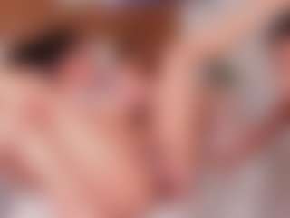 Live cam show with Cloe-World1 - Bedroom on Milfs Live