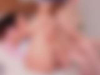 Cloe-World1's Live Sex Cam Show