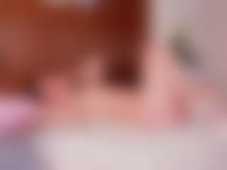Cloe-World1's Live Sex Cam Show