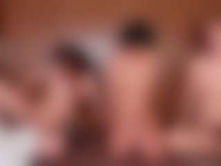 Cloe-World1's Live Sex Cam Show