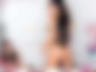 Cloe-World1's Live Sex Cam Show