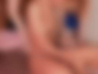 Cloe-World1's Live Sex Cam Show