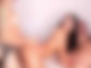 Live cam show with Cloe-World1 - Squirt on Camsoda