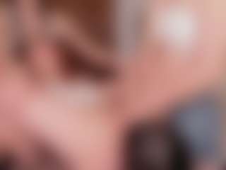 Cloe-World1's Live Sex Cam Show