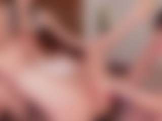 Cloe-World1's Live Sex Cam Show