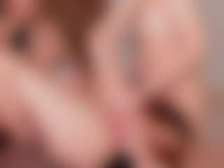 Cloe-World1's Live Sex Cam Show