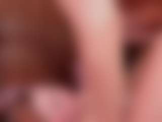 Cloe-World1's Live Sex Cam Show