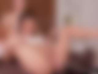 Cloe-World1's Live Sex Cam Show