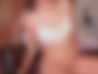 Cloe-World1's Live Sex Cam Show