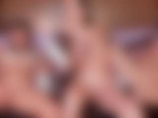 Cloe-World1's Live Sex Cam Show