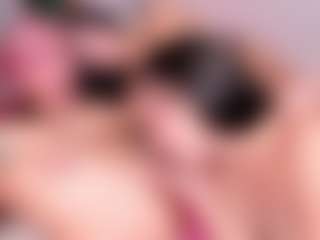 Cloe-World1's Live Sex Cam Show