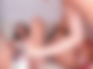 Cloe-World1's Live Sex Cam Show