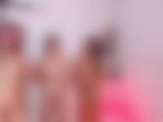 Cloe-World1's Live Sex Cam Show