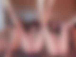 Cloe-World1's Live Sex Cam Show