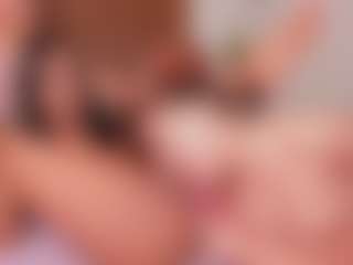 Live cam show with Cloe-World1 - Teen (18+) on SpankPalCams