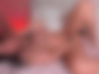 Isabed's Live Sex Cam Show
