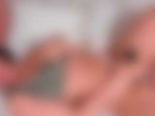 Isabed's Live Sex Cam Show
