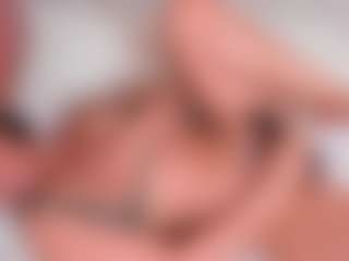 Isabed's Live Sex Cam Show