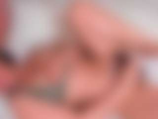 Isabed's Live Sex Cam Show