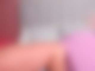 Live cam show with Isabed - Living Room on Camsoda