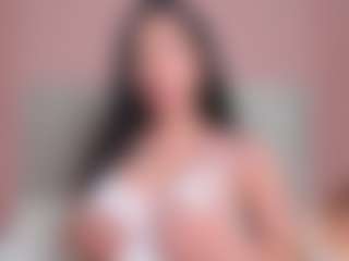 Live cam show with Isabed - Bikini on sexylive.show