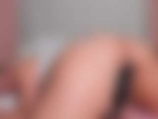 Isabed's Live Sex Cam Show