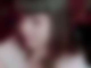 Live cam show with Camiiowo - Normal on chickslive.net
