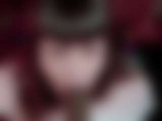 Live cam show with Camiiowo - Brown Hair on SquirtSoMuch