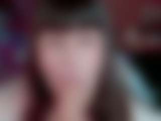 Camiiowo's Live Sex Cam Show