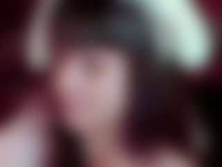 Live cam show with Camiiowo - Petite on Adult Interactions