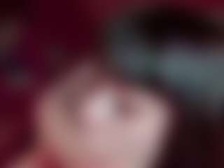 Camiiowo's Live Sex Cam Show
