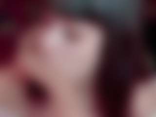 Camiiowo's Live Sex Cam Show