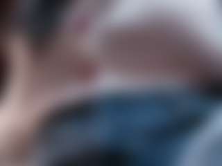 Camiiowo's Live Sex Cam Show
