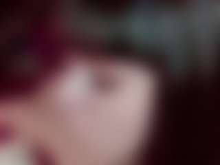 Camiiowo's Live Sex Cam Show
