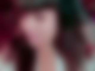 Camiiowo's Live Sex Cam Show