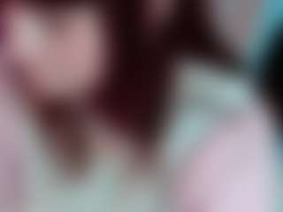 Camiiowo's Live Sex Cam Show