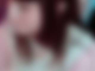 Camiiowo's Live Sex Cam Show
