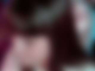 Camiiowo's Live Sex Cam Show