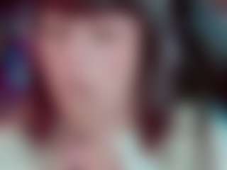 Camiiowo's Live Sex Cam Show