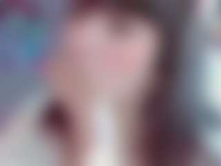 Live cam show with Camiiowo - Nipple Piercings on Chatstar